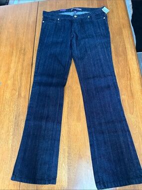 Brooklyn Girl Jeans NWT juniors size 7. Dark denim, wide leg, low rise. Gold